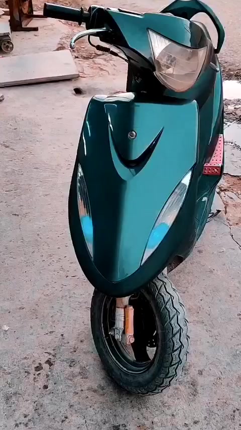 السلام عليكم دراجه ماكس كلشي شغال بيه السعر 500 وبيه مجال  مكاني بصره قضاء المدينه ***********
