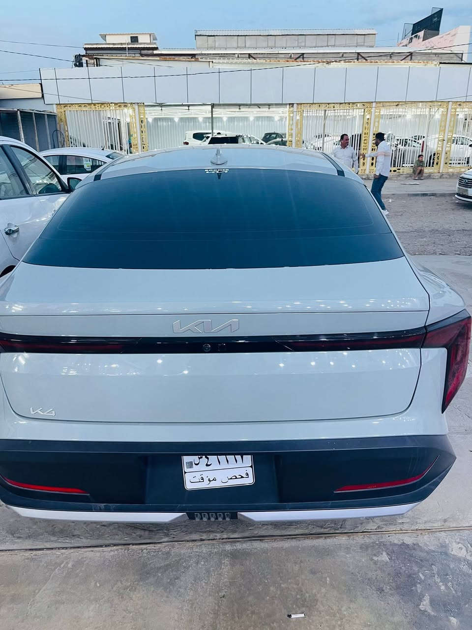 K4 /2025 
مكينه 2000 دوش سمارت 
بصمه 
رادار امامي خلفي 
شاشه متصل 
وضعيتين قياده 
حادثها بنيد فقط بدون دواخل بدون ايرباك
***********
السعر 165وبي مجال
