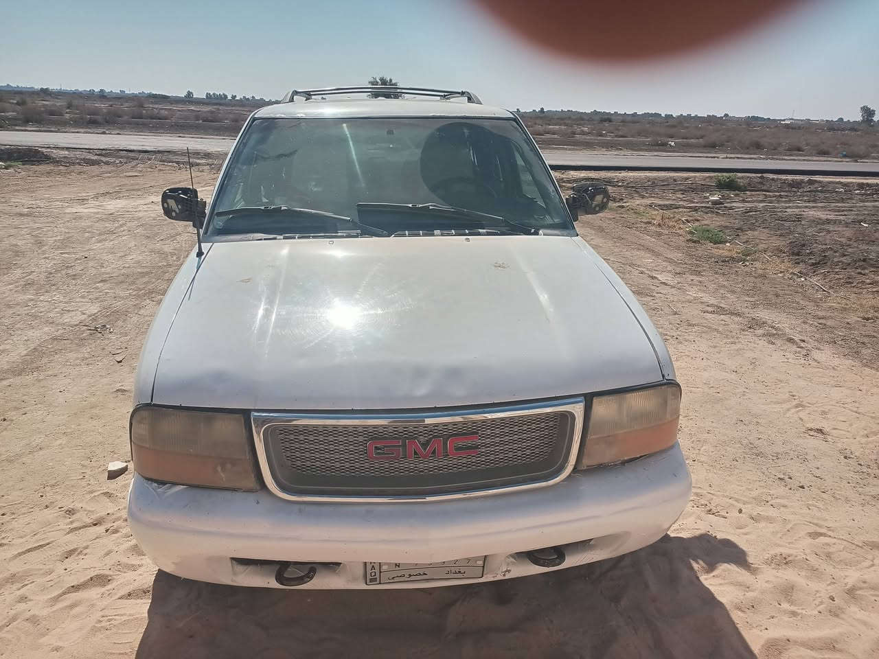 سلام عليكم جمسي موديل 2000رقم بغداد سعر 42 مكان ناصريه ***********
