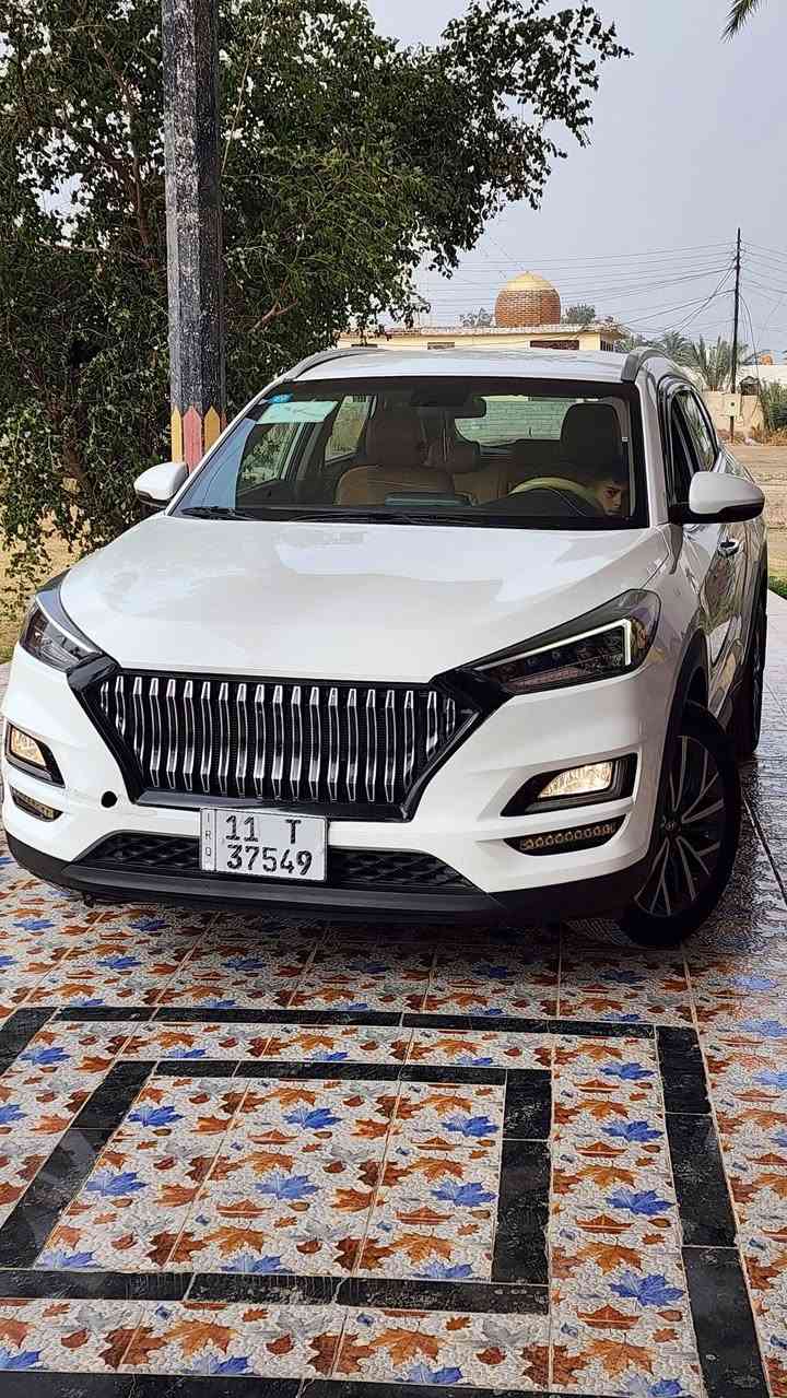 توسان خليجي موديل 2020
شركه الكاصد  فول عده البنراما 
رقم بغداد بأسمي 
السياره مكفوله من الصبغ والتبديل ولفتح 
محرك كير ع شركه
السعر 188 وبيهه مجال بصيط 
مكان السياره بغداد اليوسفيه 
***********
***********
