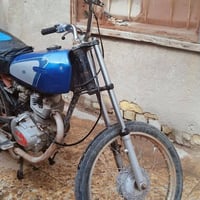 دراجه ايراني للبيع بيهه بس رقم شاصي شغاله كلشي مابيهه دك هندر وطلع اري...