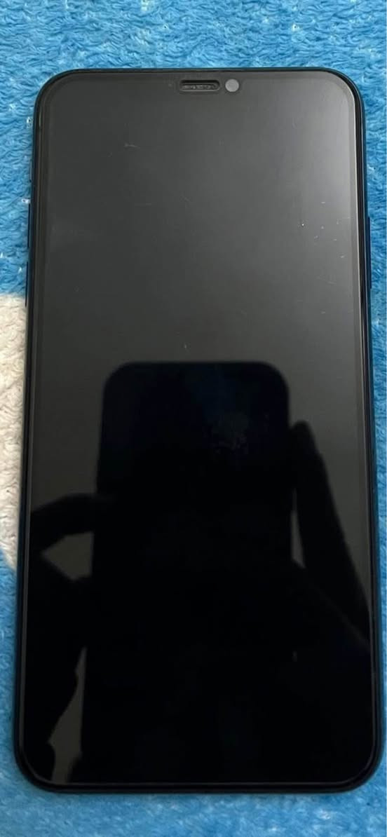 ‎ايفون ١١ برو ماكس 
بطاريه ٩٥ 
شهرين من اخذته محتاجه اريد بيعه 
قفل ٤٠٠‎ Singapore


**إذا كنت صاحب هذا الإعلان وتريد حذفه لأي سبب، رجاءا أرسل رسالة إلى الدعم الفني**