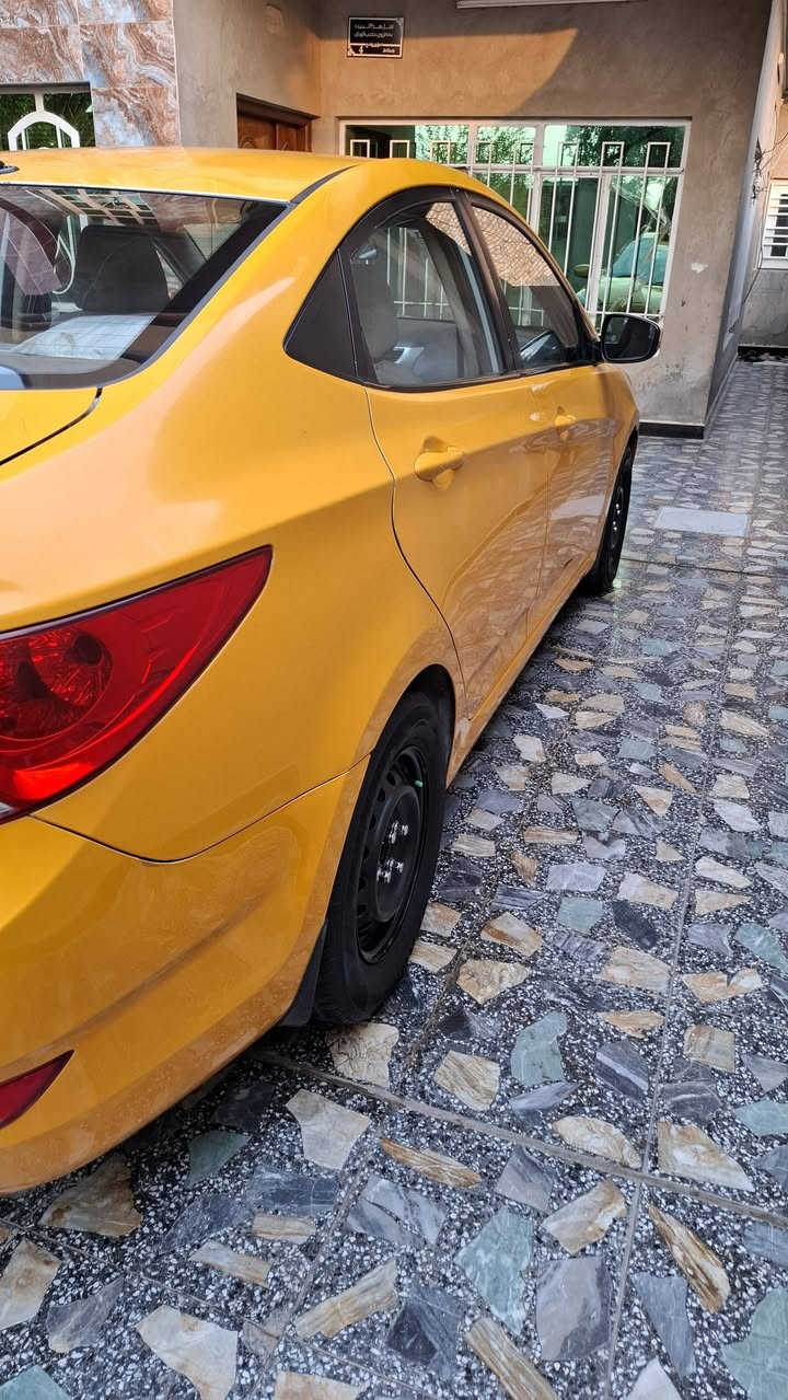 السلام عليكم...
اكسنت خليجي موديل 2014 مكفوله من الحادث هيئه وغرامات مصفره مكينه دوش 1400 كير at ابو القطره سياره جاهزه خير من الله مابيه كل نقص.
السعر85
***********
مكان بغداد
