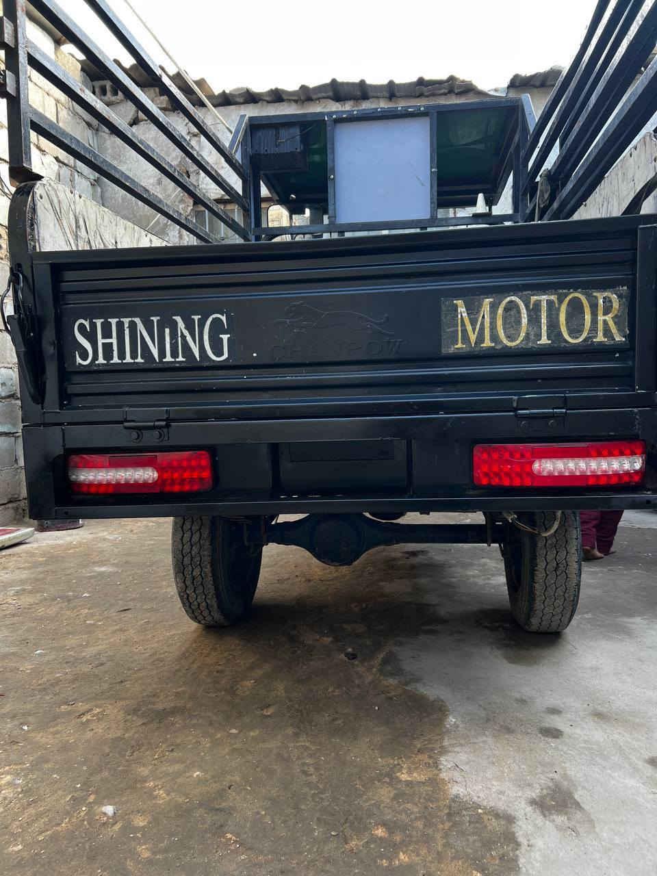 سـلامـ عـليكـمـ

اخوان ستوته موديل 2022 للبيع رقم كربلاء
سنويه جديده للـ 2028 لوحاتها طالعه بس استلام
الستوته خير من الله نضيفه فول
المحرك 2024 نضيف
محجر درجى اولى سويته 300 الف مع مسجل و 3 سماعات
كهربائيات كلها شغاله سلف هندر اشاير كيلو متر الكتروني ستوته مرتبه وعلى ايدي
مكاني كربلاء
سعرها 2.500 وبيها مجال
 
*********** واتساب
*********** واتساب كربلاء, العراق
