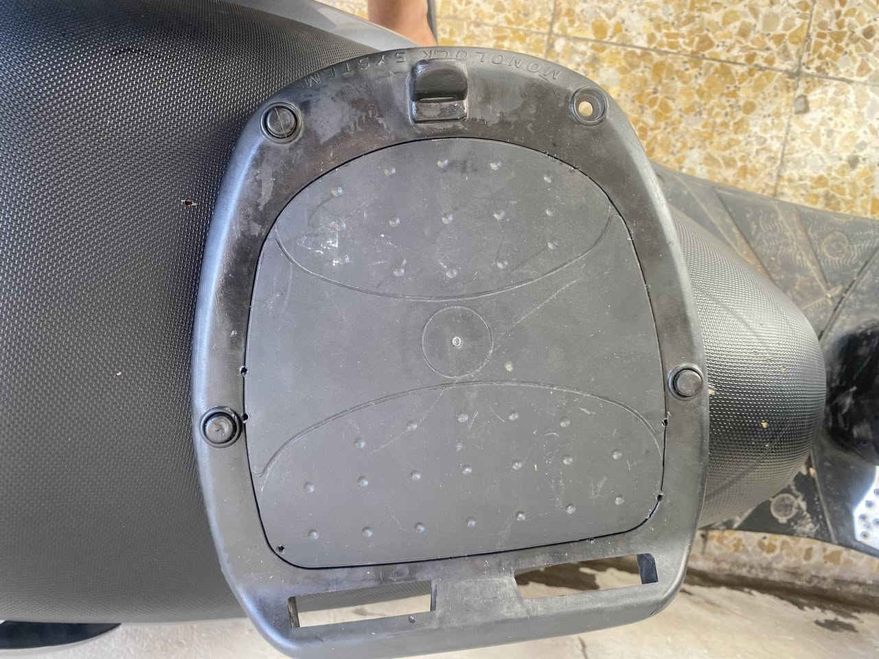 سيبايه ماكس ثعلب هيه وال كاسحه البيع سعر ٥٠ وبي مجال نضيفه مكاني حريه دوالعي
تصال *********** واتساب موجود كلج مامي و مروحه عوزه تصفير بس سعره ٢٠  وبس مجال مال ثعلب
