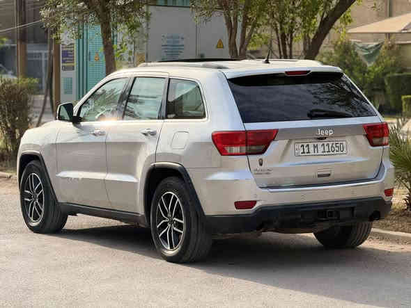 سلام عليكم خاص مغلق نتصال فقط  بيع 
السعر. 139. رقم ***********
.  مكان بغداد
جيب. موديل. 2013.  بسمي. رقم بغداد
محدث 20. دعاميات ويل كروم 
كير محرك حدادة. كفالة عامة كل نقص مابيها
صور. حادث مرافقة فقط حادث 
كفالة عامة من دواخل كفالة شاصي لغد 
 فول. موصفات الخير.  واحد 1️⃣ واحد. 
بصمة بواب صندوق. بنرامة كأمر شاشة 
فورويل.  كشنات جلد سيارة حلوةً. جديدة
كشنات كهرباي كشنات. تدفى. ستيرن تدفى
كهربائي حساس خلفي امامي مرايات قلابي عند البك تحكم ربع جهات. مثبت سرعة. 
حجم المحرك. 5700. بلادي ما مفتوح
