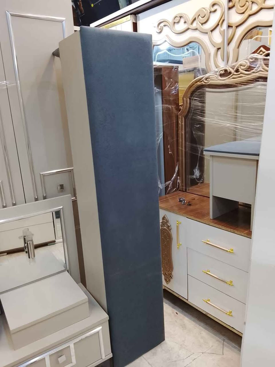 معرض اياد ويوسف غرفه نوم 10 قطع سعره 1,200 ويشد ويا النقل》***********》***********》 كركوك, العراق
