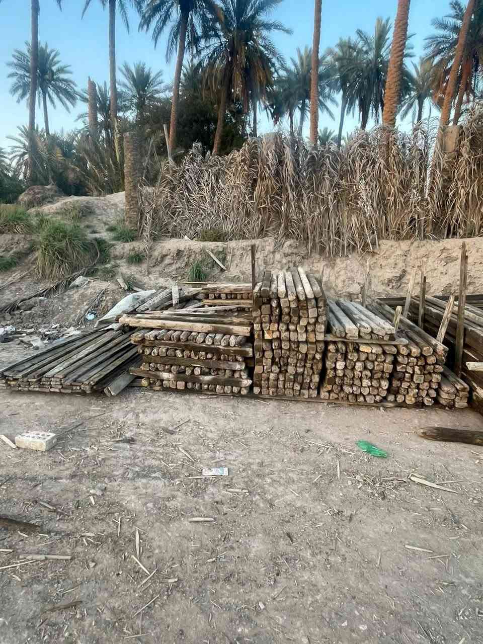 قالب خشب روسي تارس 25العدد 10مكاعب ونص بسعر مناسب العنوان بابل ***********
