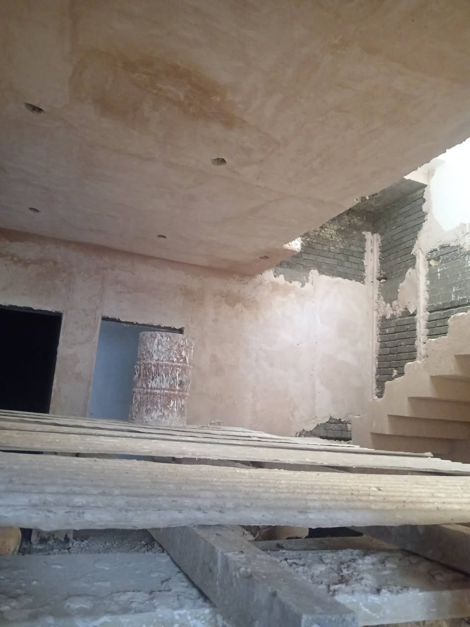 هاي بعض أعمالنا المنجزة في بغداد كفائات السيدية والمحمودية حي الرشيد نتمنا ان تنال اعجابكم لاتتسرع واختار لامثل لبيتك

تصفير حمامات
مطابخ
لبخ اسمنت صقل مال صبغ درجة أولى ولبخ واجهات تصفير تطعيم لبخ ونثر شتريد اني حاضر

***********
***********هذارقم الواتساب
