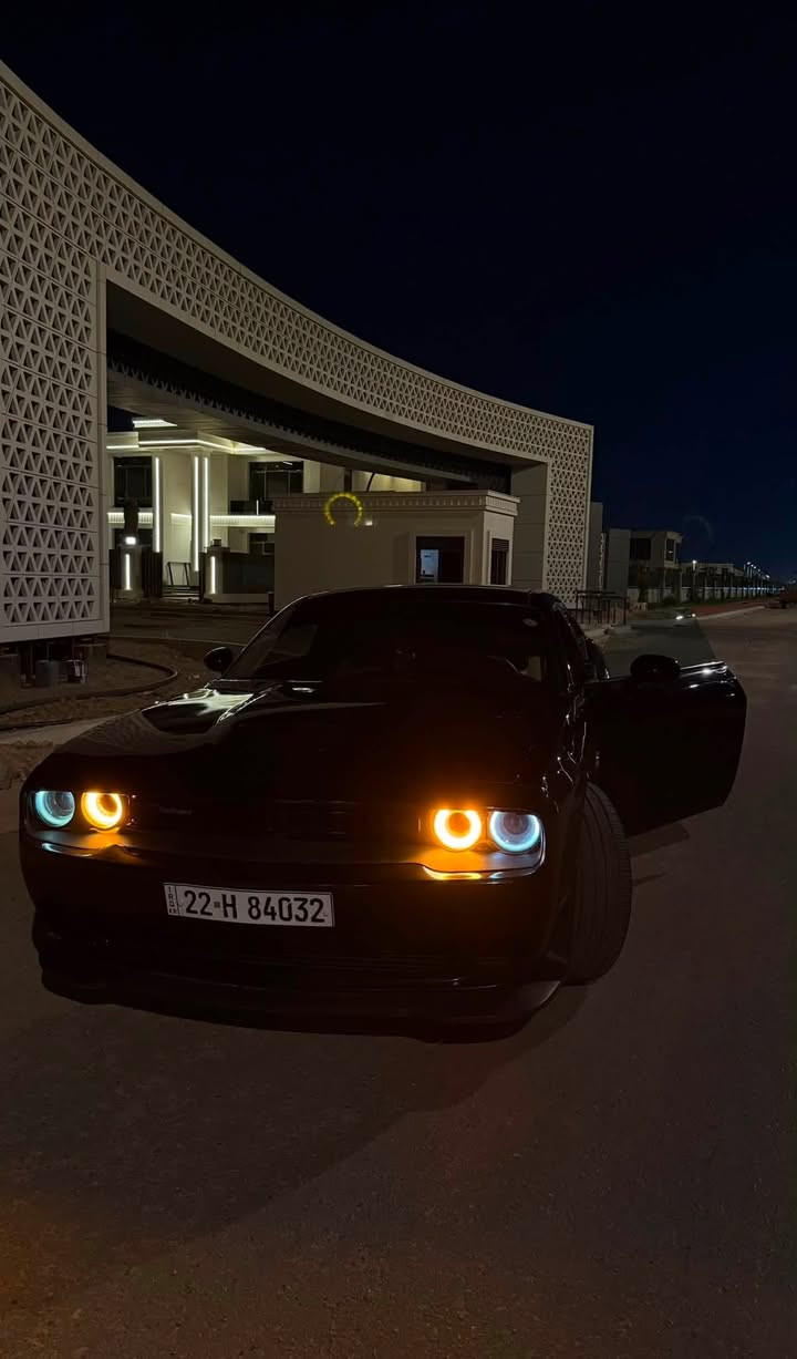للبيع  او مراوس ب اوباما Dodge Challenger SxT Plus موديل 2021
• SXT Plus
رقم أربيل 
﻿﻿رادار
﻿﻿ويل نجمة
﻿﻿بصمة وتشغيل عن بعد
﻿﻿السيارة حادثة كما موضح بالصور
السعر: $16,800
وبيها مجال بسيط للجادين فقط 

للستفسار : ***********
