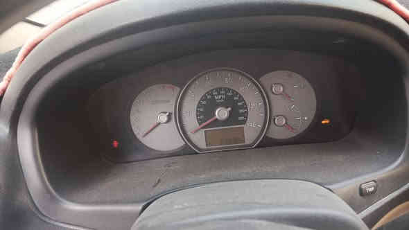 لسلام عليكم راندو 2007 ماشيه 83 الف محرك 6 سلندر 2700 مصبوغه السياره كلها 
مكان السياره بغداد كراده السعر 90 الاتصال *********** ابو سامر
