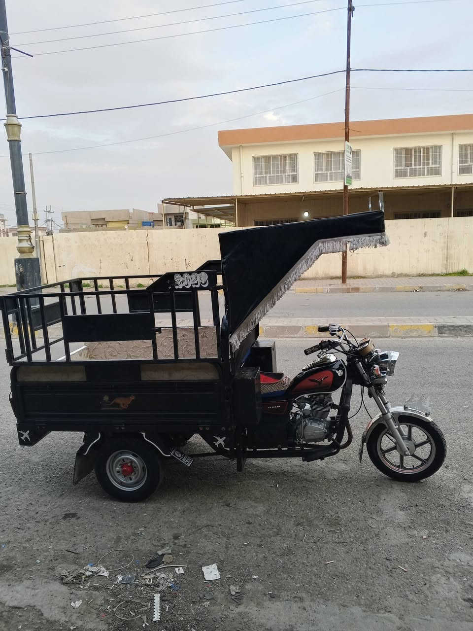 السلام عليكم ستوته موديل 2024 ستوته كلش نضيفه ومتعوب عليه محرك 200 كهربائيات وتراي فوول السعر مليون وثمنميه وخمسين العنوان بغداد حي العلام ***********
