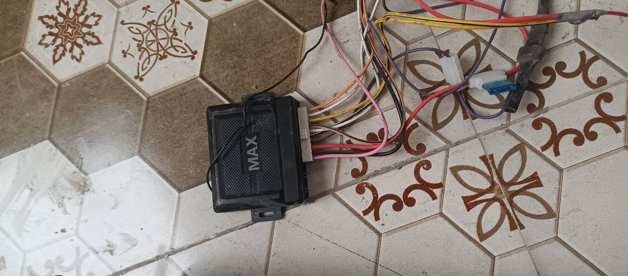 كزوز للبيع Rt صوت رعب كاملات هنه وريموند عدد 2 مكاني كوت معروضات ب300 وبيهن مجال ***********
