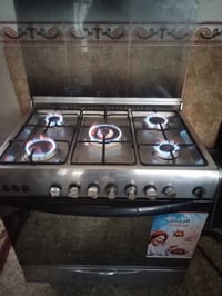 طباخ فريش • فرن شغال • نضيف