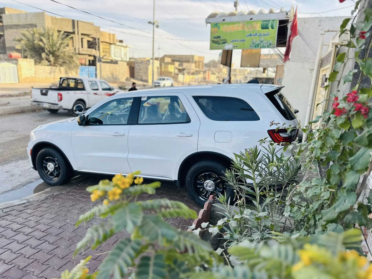 السلام عليكم
بيع أو مراوس مع  أوباما فقط 5700 : دودج دورانكو  فدرالية 

عداد المسافة: 19 الف مايل وقابل للزيادة 

الضرد فقط تبديل جاملغ أمامي  يعني قطعة واحدة صبغ

صور الحادث بالمنشور

الرقم بغداد

المواصفات 

كشنات جلد

الموديل 2023

المحرك : 3600 )

مصابح امامية زنون بلادي

رادار خلفي  مع جانبي

حساس خلفي

مقاعد كهربائية

كامرة خلفية دوارة

شاشة 

تحكم فول 

دفع رباعي 4*4

تحكم ستيرن جهتين بلوتوث وحاكية وكروس سرعة وتحكم صوت 

نظام ABS مانع انزلاق

أستفسار 

***********

‭0772 247 4447‬

مكان سيارة ديوانية
