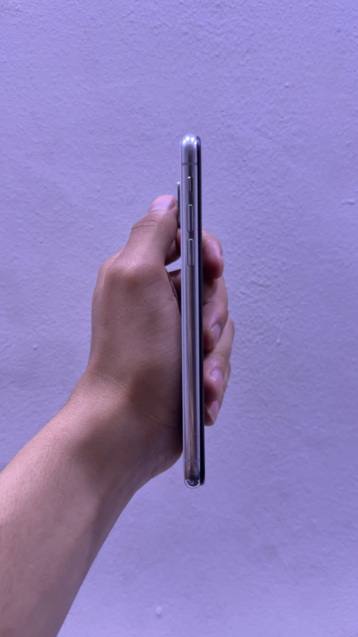 ايفون x
لون ابيض
ذاكره 256
بطاريه 79 🔋
مستبدل  فقط شاشه اصليه
شرق اوسط 
شاصي نضيف 
السعر خاص
عنواني كوفه حي ميثم التمار⚜️


**إذا كنت صاحب هذا الإعلان وتريد حذفه لأي سبب، رجاءا أرسل رسالة إلى الدعم الفني**