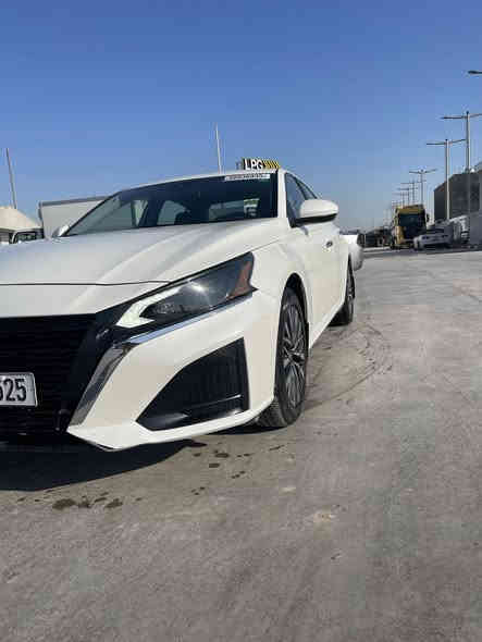 .            
للبيع نيسان التيما

 Nissan Altimma 2023
نيسان التيما SV 
رقم بغداد 
محرك: -2500 فور ويل 
      الـــــمـــواصــفـــــات 🔵
مواصفات Sv معروفة
لون ابيض صدفي 
ماشية 40 الف كيلو متر
بدون حادث سيارة جاملغ خلفي بارد ع كد شبر 
كدامك صوره حادثهه 
موصفات 
🔶شاشه كبيره 
🔷بصمه
مرقم اربيل دولي 
🔶دخول ذكي
🔷تشغيل عن بعد
🔶تحديد سرعه 
🔷نظام المحافظه على مسار 
🔶رادار امامي وتوقف ذاتي 
🔷رادار خلفي وتوقف ذاتي 
🔶نظام تنبيه خروج عن المسار
🔷كشن كهربائي 
🔶حساسات خلفيه
🔷كشنات مخمل 
🔶لايتات زينون 
السعر 187
ورقة 
مكان السيارة بغداد 
للتواصل ***********
