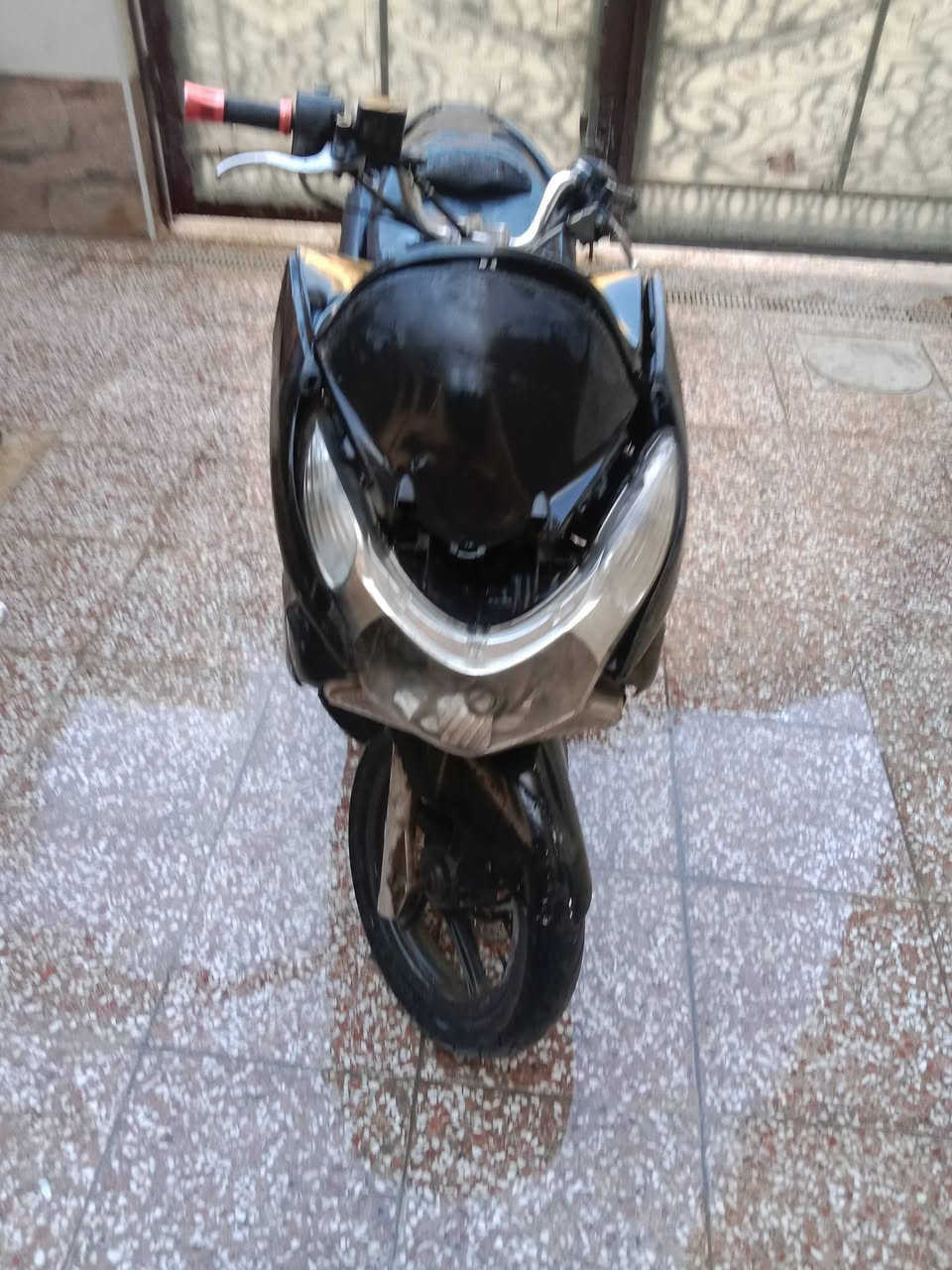 سلام عليكم بي سي إكس جيل أول طافية كوم حديد مكاني بغداد البلديات سعرها 550 بيها مجال  حك الجية *********** شراي خابر وتدلل
