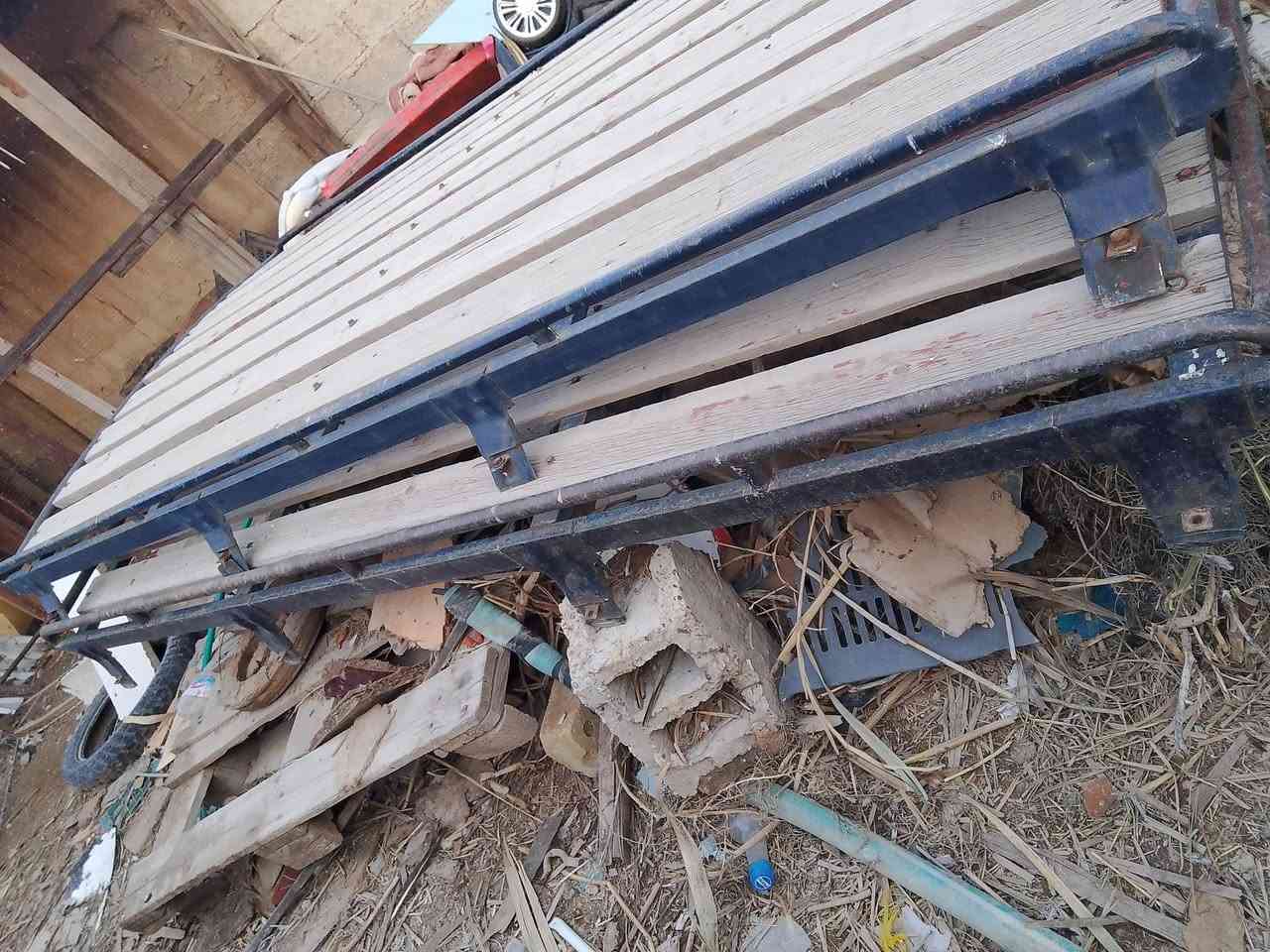 سلام عليكم سيبايات كيه بسته البيع نظيفات حلوات سعر الوحده 100 المكان بغداد الحسينية  الراشديه رقم ***********
