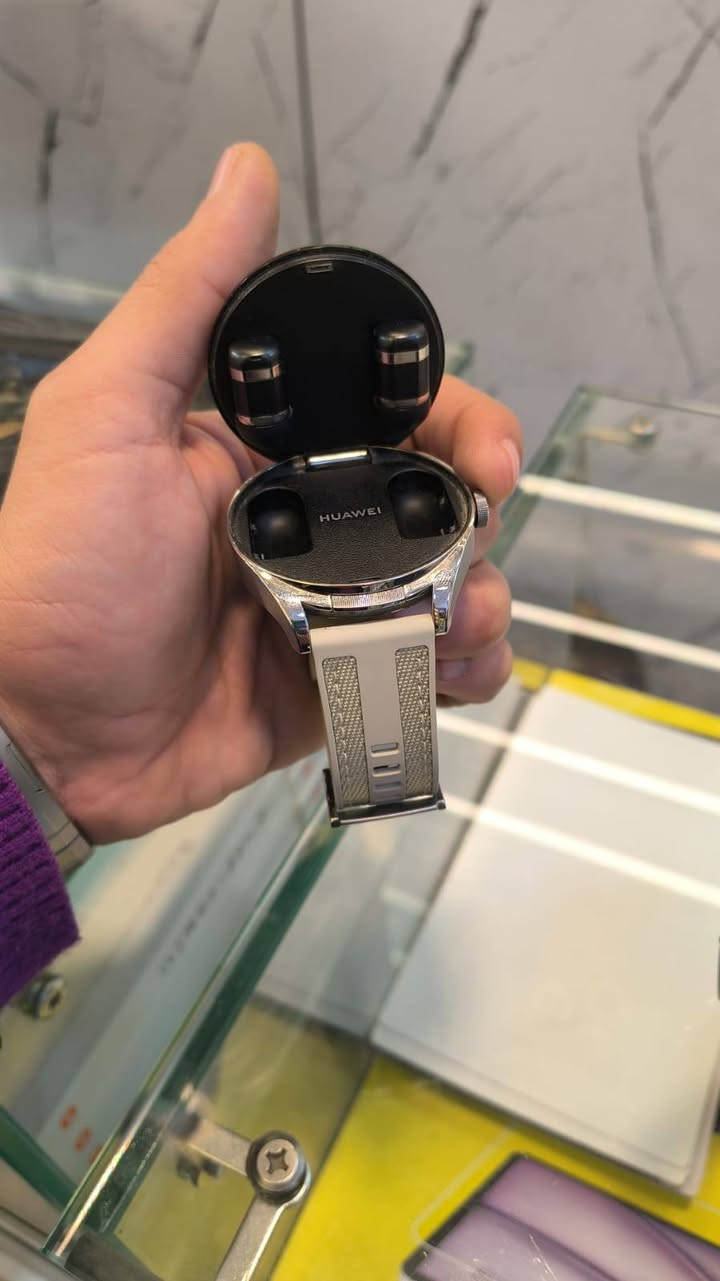 ساعات هاواوي مختلفة للبيع 
***********

