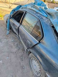 BMW 1993  740I  السيارة ابيعة على وضعة مكلوبه صفحة وقمارة ... الصفحة ا...