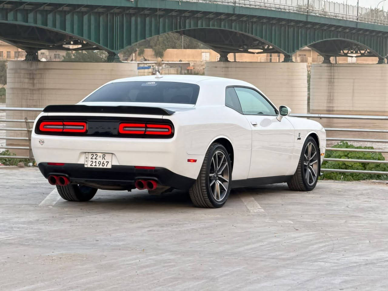 ​🏁 دودج تشالنجر R/T Last Call 2023 - Super Track Pak
1. اصدار اخير اخت الزيرو 
​ماشية: 6600ميل فقط 
​رقم اربيل باسمي
​نظام الصوت: سستم سماعات من Harman Kardon.
​مقعد السائق: تحكم كهربائي
​كاميرا: كاميرا خلفية. حساسات خلفية.
​الحادث: حادث أمامي (كما هو موضح بالصور)
* Not    ملاحظة******
* السيارة عليهة برمجة مراوح وتقليل صرف الوقود ومزودة باكزوز رياضي ودفيوزر من شركة  BIG BOZ وعليهة اكس بايب اكزوز
للتواصل : ***********/***********
