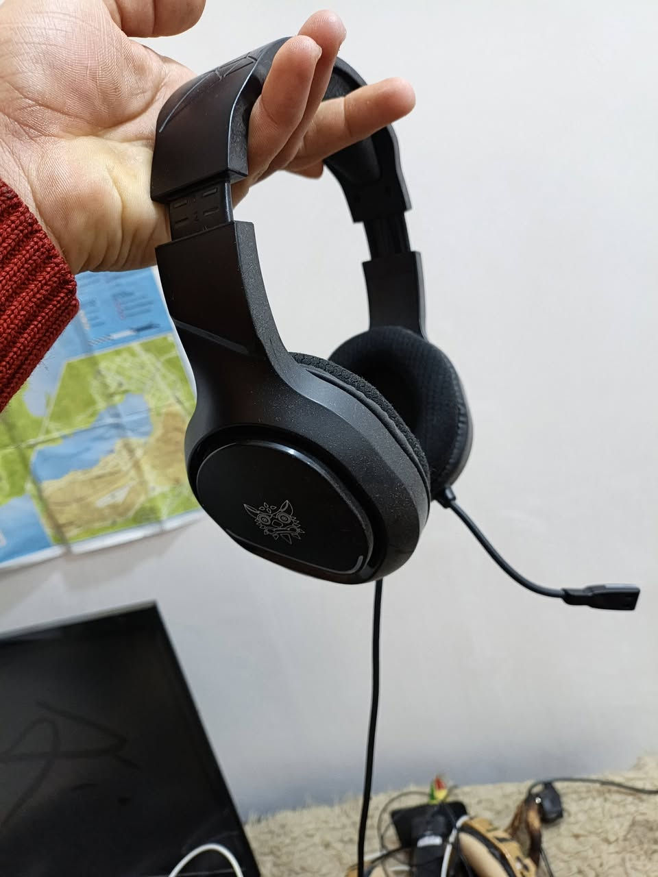 يالله غراض pc للبيع كلهن شغالات وضمان شرط الفحص
شاشه سامسونج 24 حجمها هرتز 75 الاستجابه 1. ms
كيبورد ميكانيكي الاصلي 
ماوس ايضا الاصلي 
ماوس باد rgb 
مكسر صوت 
مايك احترافي + ستاند مايك الاصلي 
سعر الشاشه 100 الف 
سعر الكيبورد 35 الف 
ماوس باد 10 الالف 
ماوس 25 الف 
مكسر الصوت سعره 15 
مايك والاستاند مالته 35 الف 
سماعه احترافيه سعرها 25 الف 
مكاني ناصريه ويوجد توصيل لكل المحافضات ***********
