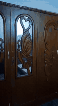 السلام عليكم 

مكلف بالنشر

غرفة اخشاب مستخدمة  نظافة ممتازة 

نجارة عراقية  درجة أولى 

العنوان / كوت- الزهراء 

رقم الهاتف/***********
