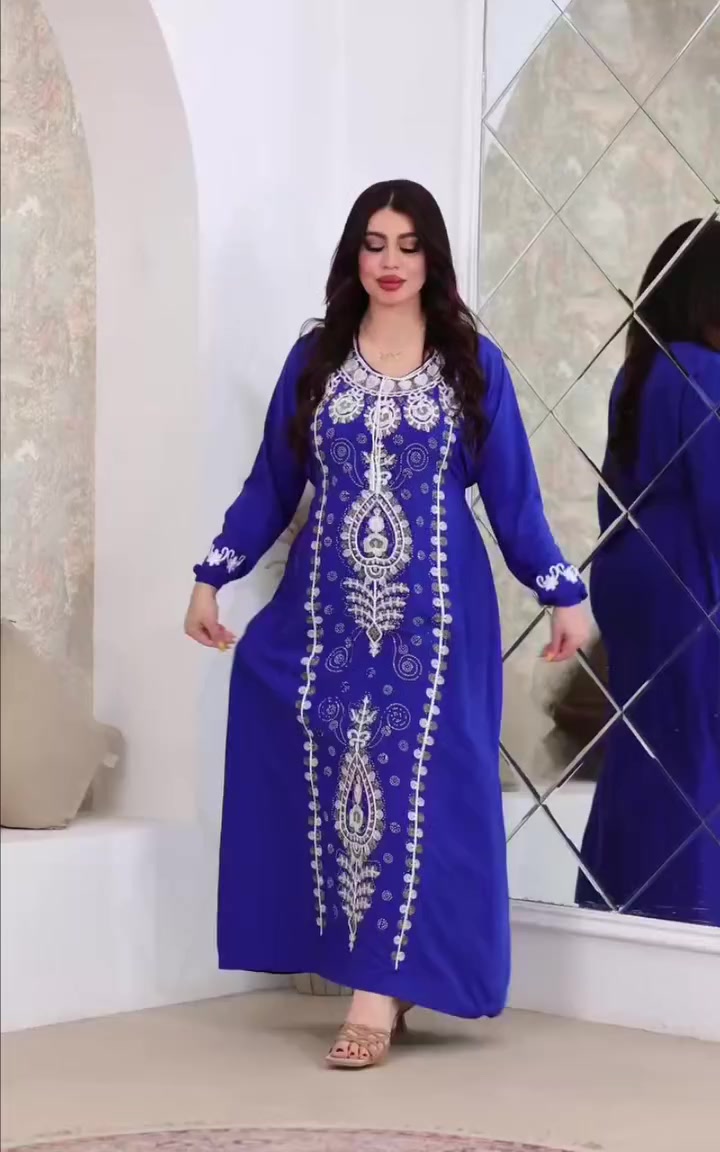 الخامة كشمير مراسي مصري
شغل تطريز مصري وستراس حراري 
القياس 2XL 3XL 
كل نقشة متوفرة بعدة الوان
سعر الدرزن 120 الف


**إذا كنت صاحب هذا الإعلان وتريد حذفه لأي سبب، رجاءا أرسل رسالة إلى الدعم الفني**