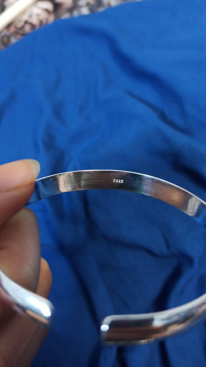 اسوار فضه صب مختم 925 وزن 20 غرام
ادفع سعرك


**إذا كنت صاحب هذا الإعلان وتريد حذفه لأي سبب، رجاءا أرسل رسالة إلى الدعم الفني**