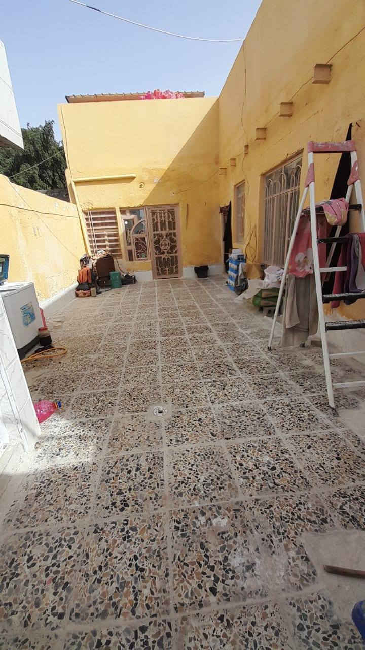 بيت شارع الامام الكاظم عليه السلام 150 متر ثلاث غرف صاله مطبخ واستقبال سعر 70 مع المجل

‏‪***********‬‏تصال فقط 

‏‪***********‬‏ واتساب
