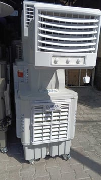 مبرده للبيع جديده ما مشغوله ماطور امريكي ضمان الشركه 5 سنوات 077398213...