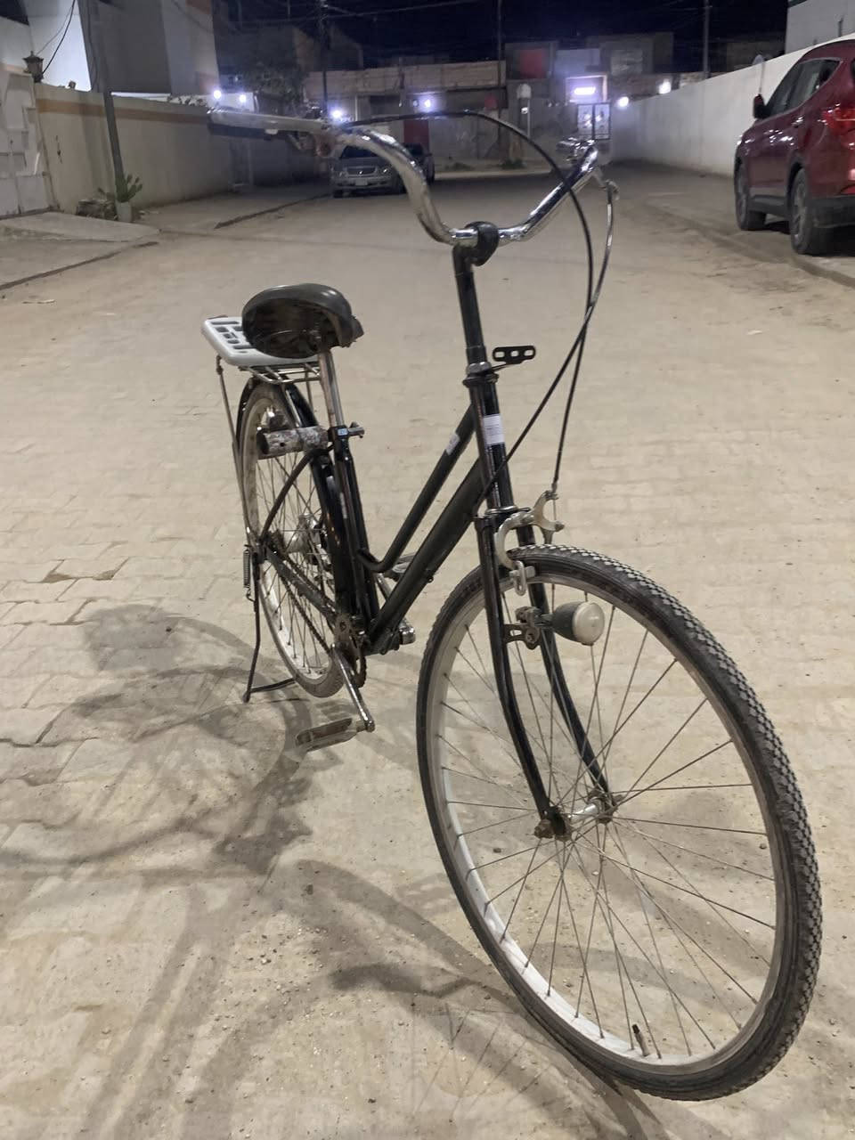 سلام عليكم
بايسكل معمر مصبوغ غير شركه الوياله 19 حفر المكان نجف عباسيه السعر 70 وابي مجال 
ملاحظه (انته تجيني )


**إذا كنت صاحب هذا الإعلان وتريد حذفه لأي سبب، رجاءا أرسل رسالة إلى الدعم الفني**