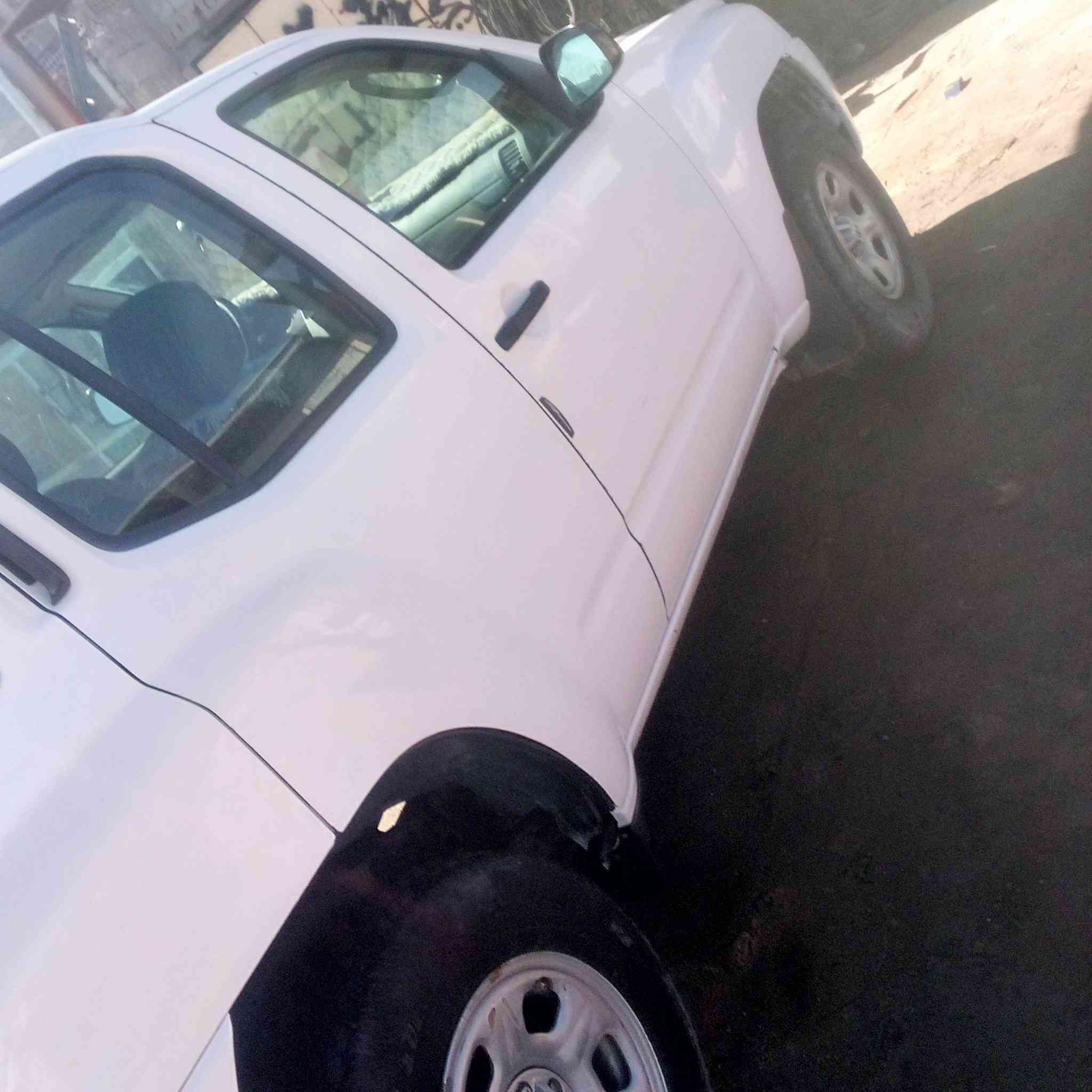 سلام عليكم سياره اكستيرا البيع موديل 2010رقم الهاتف ***********
