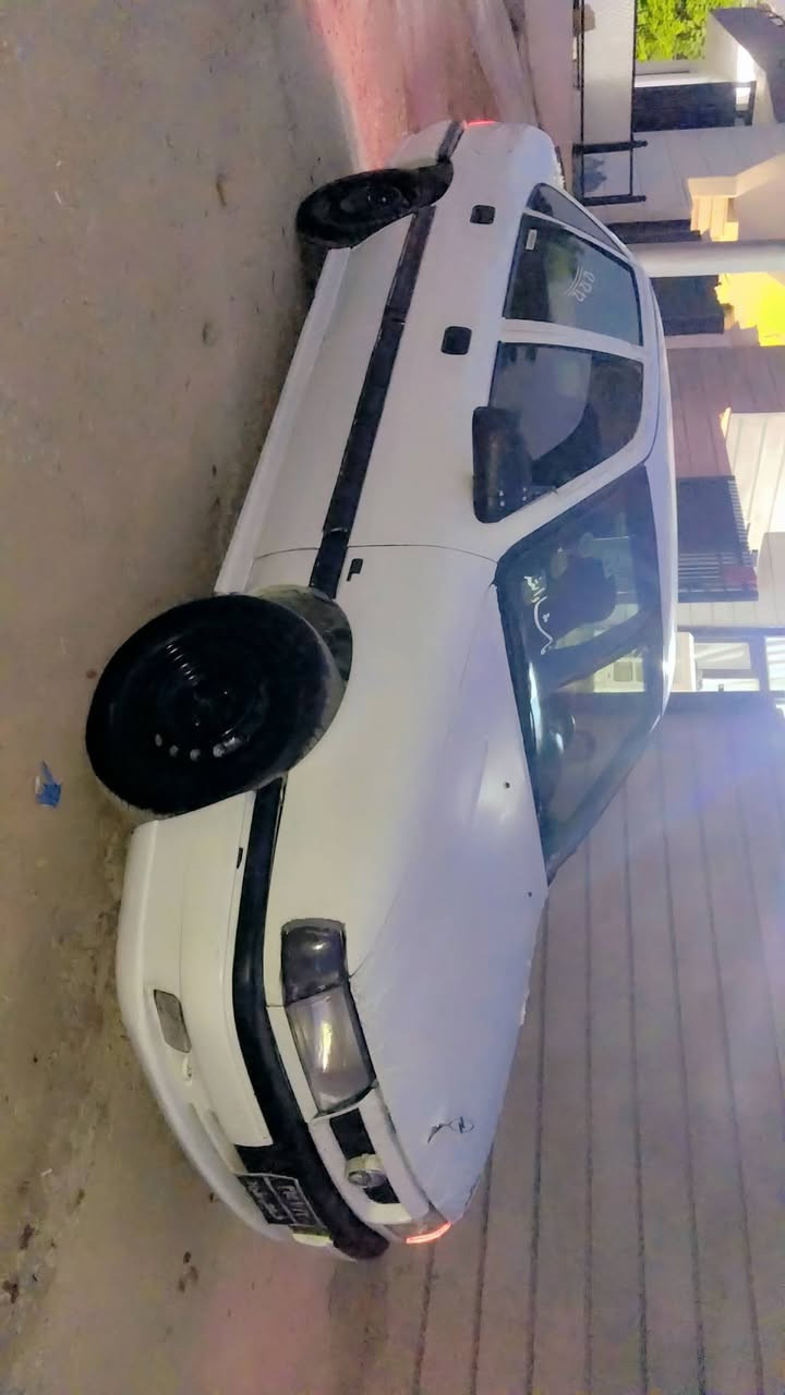 بەناوی خوای گەورە ئۆپڵ مەکینە 20مۆدیل 91گێڕو مەکینەی بەشەرت سەنەوی لەگەڵ بەشەرت نایفرۆشم سەنویکە نەموونیە کارەبای گشتی مەزبوونە تاقم پێشی تازە چوار تایەو ویلی تازەوجوان لێدراوی نیە 

شوین چەمچەماڵ 
سعری 12مەجایکی زۆر کەم 
***********
