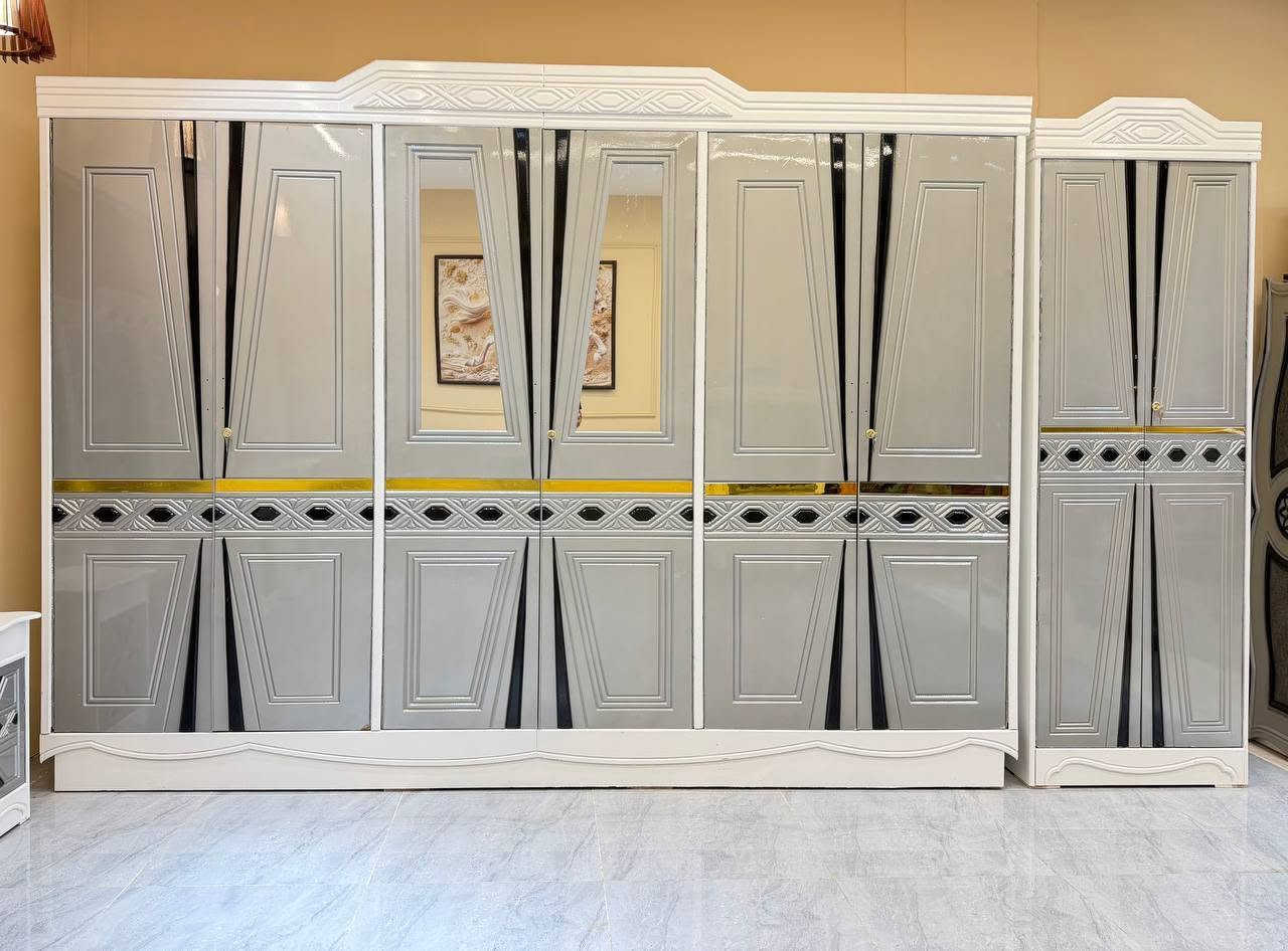حصرياً الموديل الجديد   

السعر مليون دينار فقط 😍

غرفه نجاره قتصاديه 🛌

متكونه من 9 قطع مميزه 

الكنتور ارتفاع 240 طول 320 

مع الزاويه مجموع الطول 4 امتار 

السمك الخارجي للغرفه 5 ملم انديف

والسمك الداخلي 3 ملم معاكس ابيض

سعر الشازلون الخزان 75 الف 

سعر الشازلون المقعد 50 الف 

متوفر توصيل وشد داخل بغداد 😊

متوفر توصيل وشد لكافة محافضات العراق 🇮🇶


**إذا كنت صاحب هذا الإعلان وتريد حذفه لأي سبب، رجاءا أرسل رسالة إلى الدعم الفني**