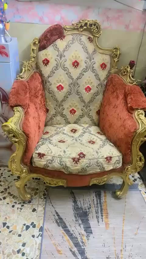 290مصري زان عشرةمقاعدتكمة بالشعب ‎0771 799 6886
