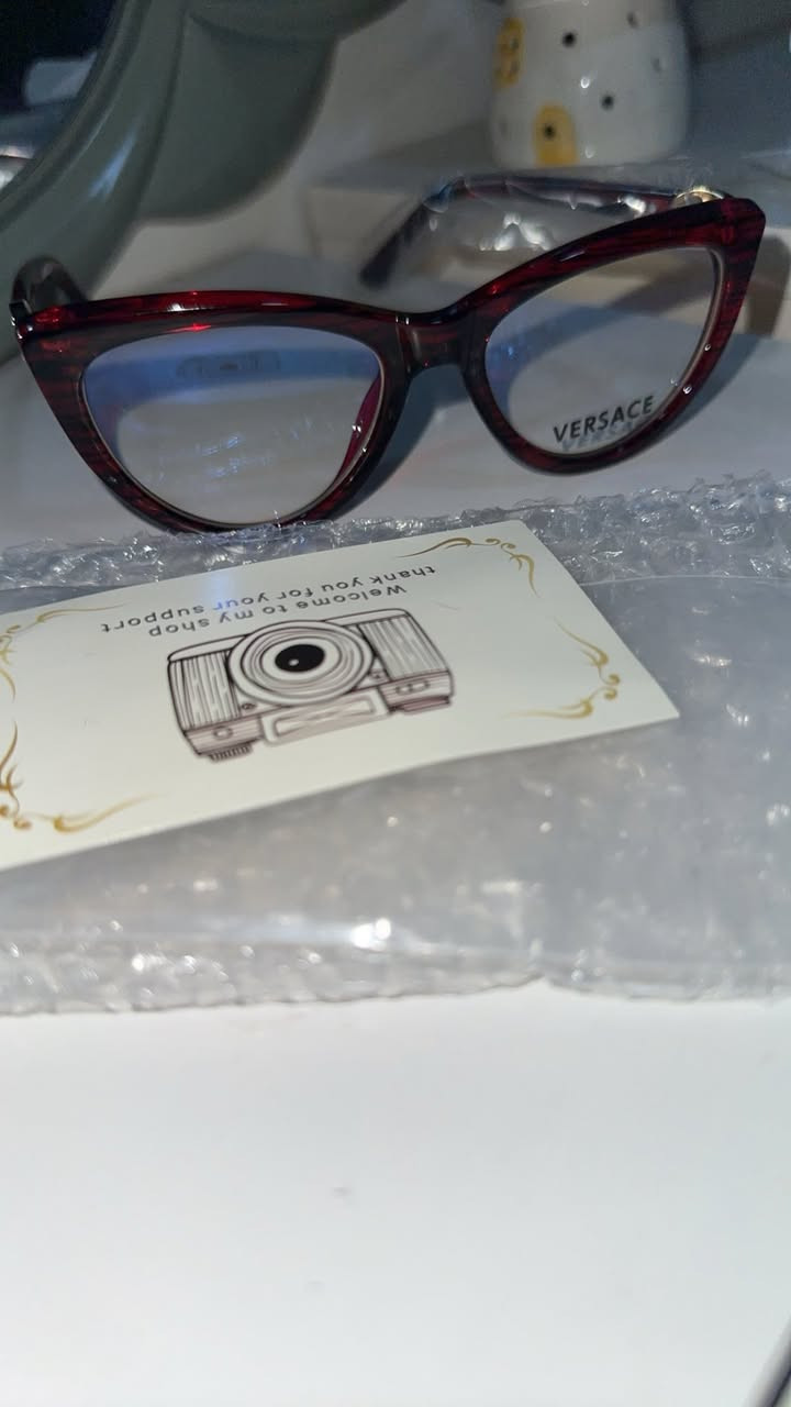 نضارات للبيع قيم مااعرف سعرهن


**إذا كنت صاحب هذا الإعلان وتريد حذفه لأي سبب، رجاءا أرسل رسالة إلى الدعم الفني**