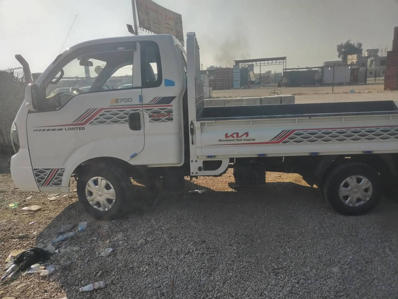 كيا موديل ٢٠١٨ السياره كفاله من الصبغ بيها بارد باب السايق والباقي كفاله محرك كفاله السعر ١٢٠ وبيها مجال رقم بغداد للتواصل *********** مكانها الرمادي
