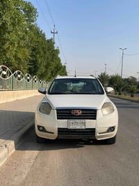 جيلي امكراند Ex7 2013 سياره كامل من كلشي هزه جديده رقم جديد صدر جديد ت...