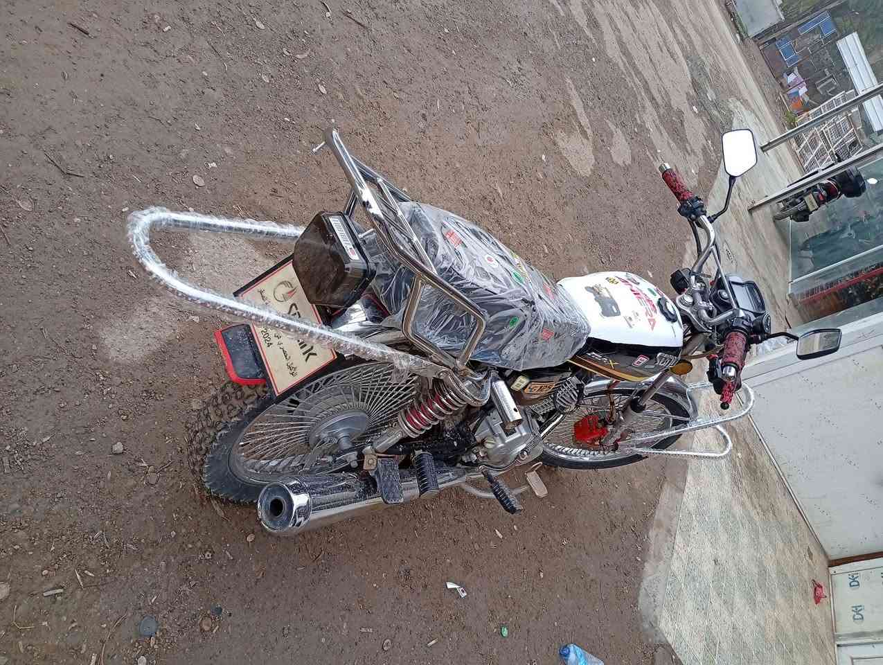 سلام عليكم✋
دراجة تايكر  للبيع ♥️
موديل 24 🌹
اي نقص ما بيها ⬇️
اوراق كامله ⬇️
كهربايات كامله ⬇️
مكفوله كفالا عامة 💓
مكان ديالى ناحيه السلام 🇮🇶
واتساب موجود فيس بوك موجود ⬇️
استفسار على الرقم *********** 👋
