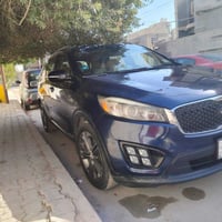 سورنتو ٢٠١٧ • ٦ سلندر • رقم بغداد باسمي