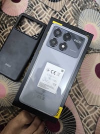 للبيع فقط بوكو x6 ابرو تلفون صاله شهر ملحقاته كامله السعر 350٪ رقم0780...