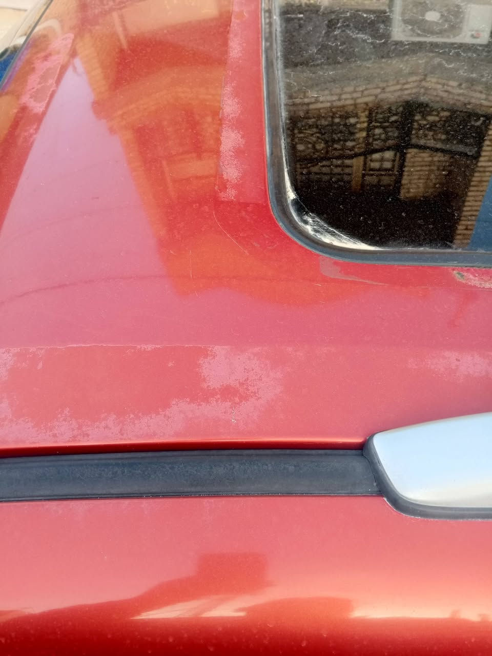 اعادة النشر بسبب الوعود الكاذبه سياره باجيرو 2010 للبيع الون ماروني ليس حبتور حادثه جاملغ امامي جهة السايق بدون داخل مبدل او مصبوغ .. جراد مادة الجلاتين في البنيد كما موضح في الصوره. او جراد قليل بالقماره بارد بالجاملغ الامامي عكس السايق مقدار اصبع السياره رقم بصره با اسمي تحويل ثاني يوم مكان السياره الكوت السعر (135) او بيه مجال بسيط او مراوس حسب القناعه للتواصل ***********0
المواصفات  عاديه 
سبعه راكب 
تبريد ثلاث قطع جيد جدا
استيرن تحكم جهتين
فتحت سقف
المرايه اشاره شفط
مسجل شاشه
البجم محدث 15 
منضومة غاز كامله فقط فاصل الكهربائيات 
محرك 3500 جيدةجدا 
باتري جديد 
حداديه 80 %
