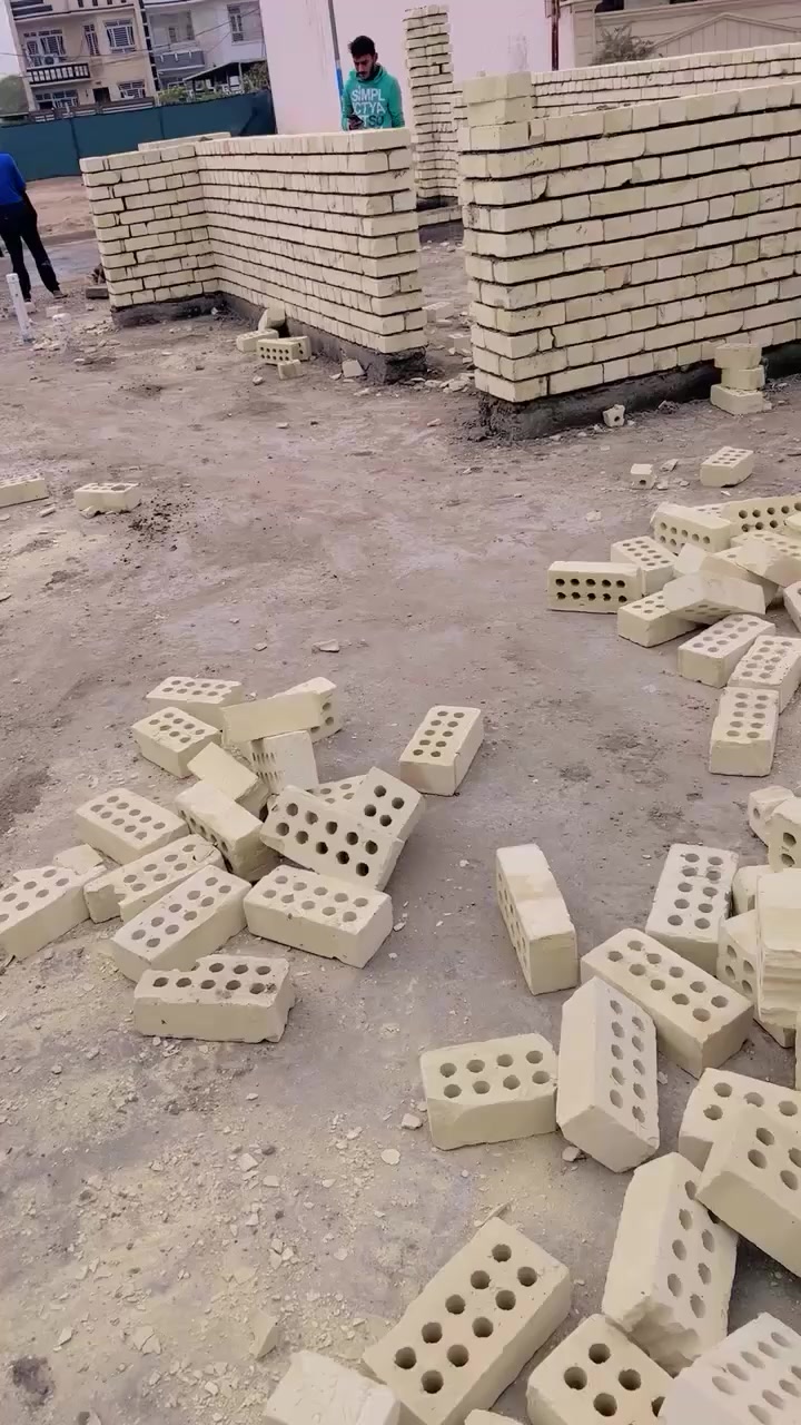 خلفات أبوسماعيل للبناءبغداد وكافت المحافظات  شغل درجه ولا عنواني بغداد الغزاليه *********** 👍***********
