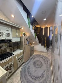 مساطحة ساحة الحمزة • ٦٥م • بناء حديث