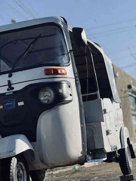 سلام عليكم تكتك للبيع موديل21 شهر11 مرقمة إنكليزي بسمي هزة جديدة محرك مكفول اكسل مكفول كهربائية كاملة السعر 7ملاين وبيه مجال حك الجية المكان بغداد المحمودية الانتصال على***********
