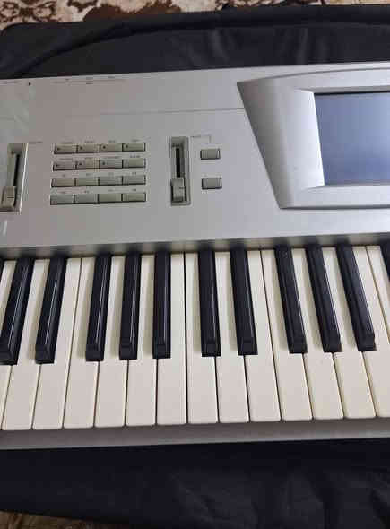 جهاز v3اوربي سامبلر موس شرط اصلي جهاز نظافه ١٠٠بل ١٠٠ شرط استفسار ***********
