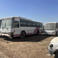 للبيع بدون ارقام بس كتاب مزاد يمكن نقلها محملة   واذا اجزاء من السيارة...