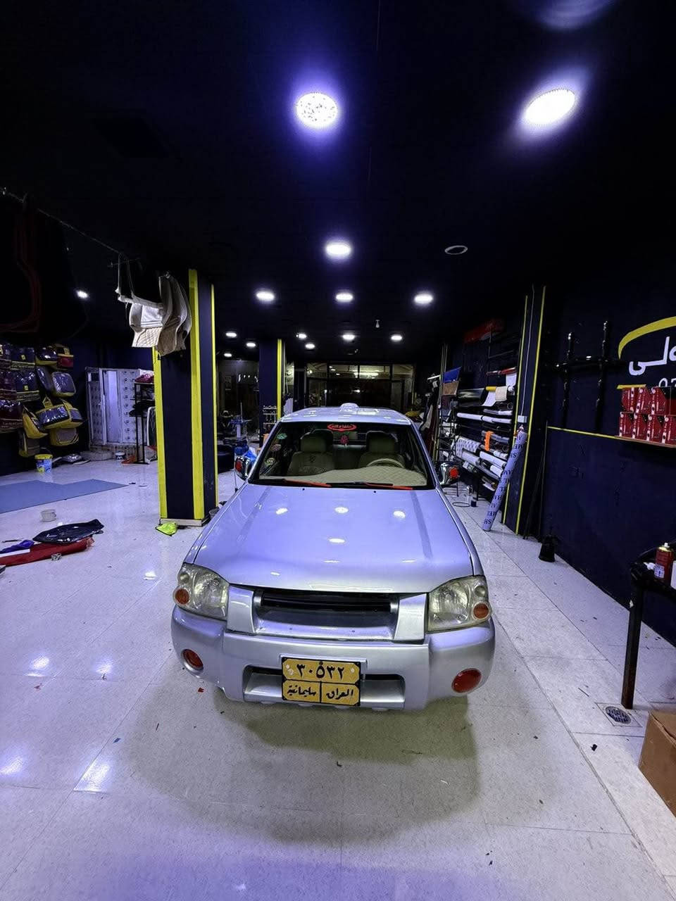 ئەم سۆلانە جوانە بۆ فرۆشتن مۆدێلی ٢٠٠٥ مەکینەو گێڕی بەشەرت مەکینەی بەخە سەیارەکە لە سەر ساقی سبووخە نە زەربەی هەیە نە لێدران سەیارەیەکی جوان و بێ مەسرفە خاوەن سەنەوی وەفاتی کردە چوار تایەی لۆکی لە سەرە بە شەرتی هەموو شتێک نرخی ٤٣ گڵا و ماعەمەلە 
ژ.م *********** كالار, السليمانية
